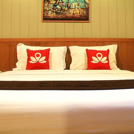 Zen Rooms Bukit Tunggul Bandung Eksteriør billede