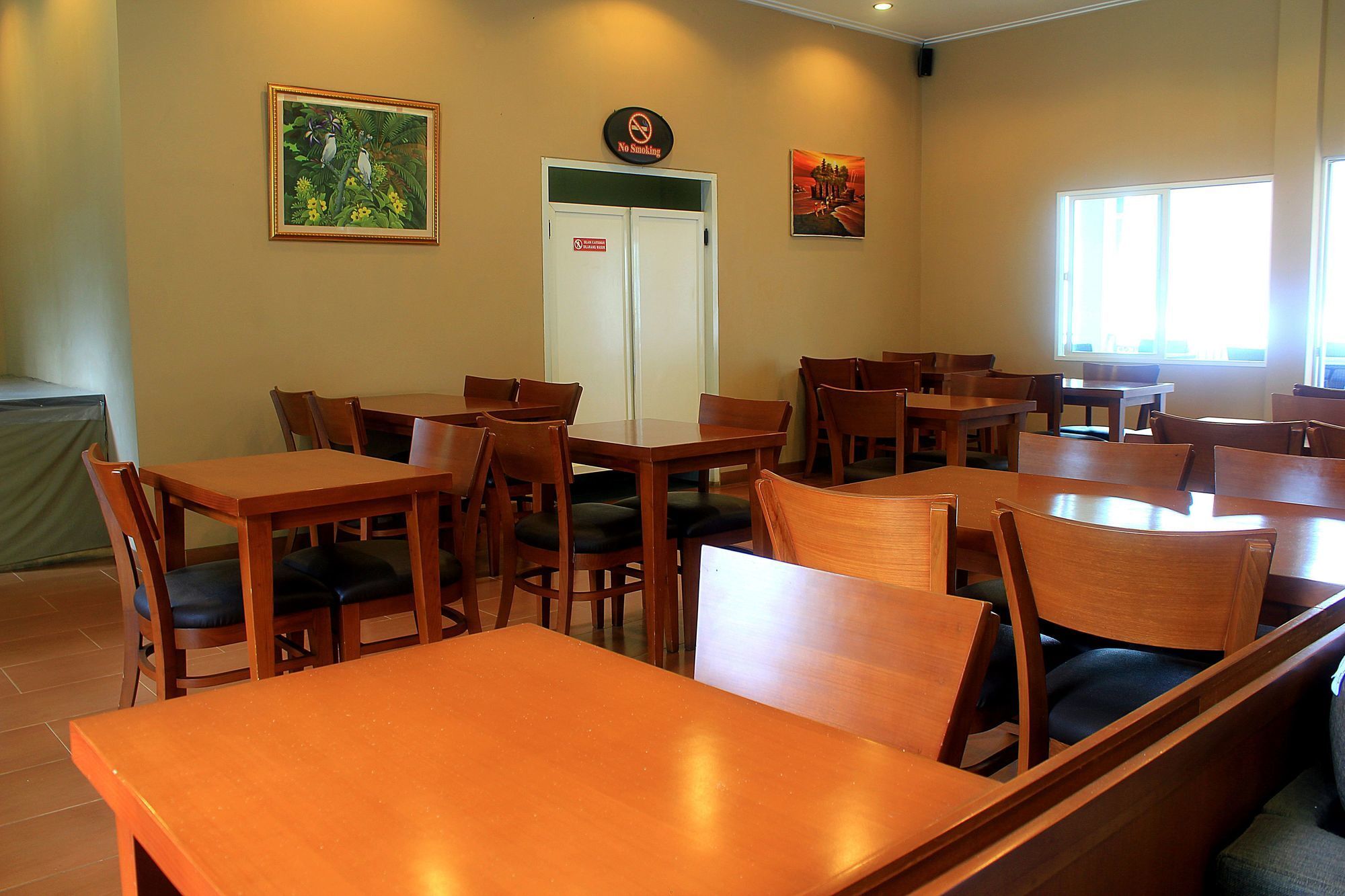 Zen Rooms Bukit Tunggul Bandung Eksteriør billede