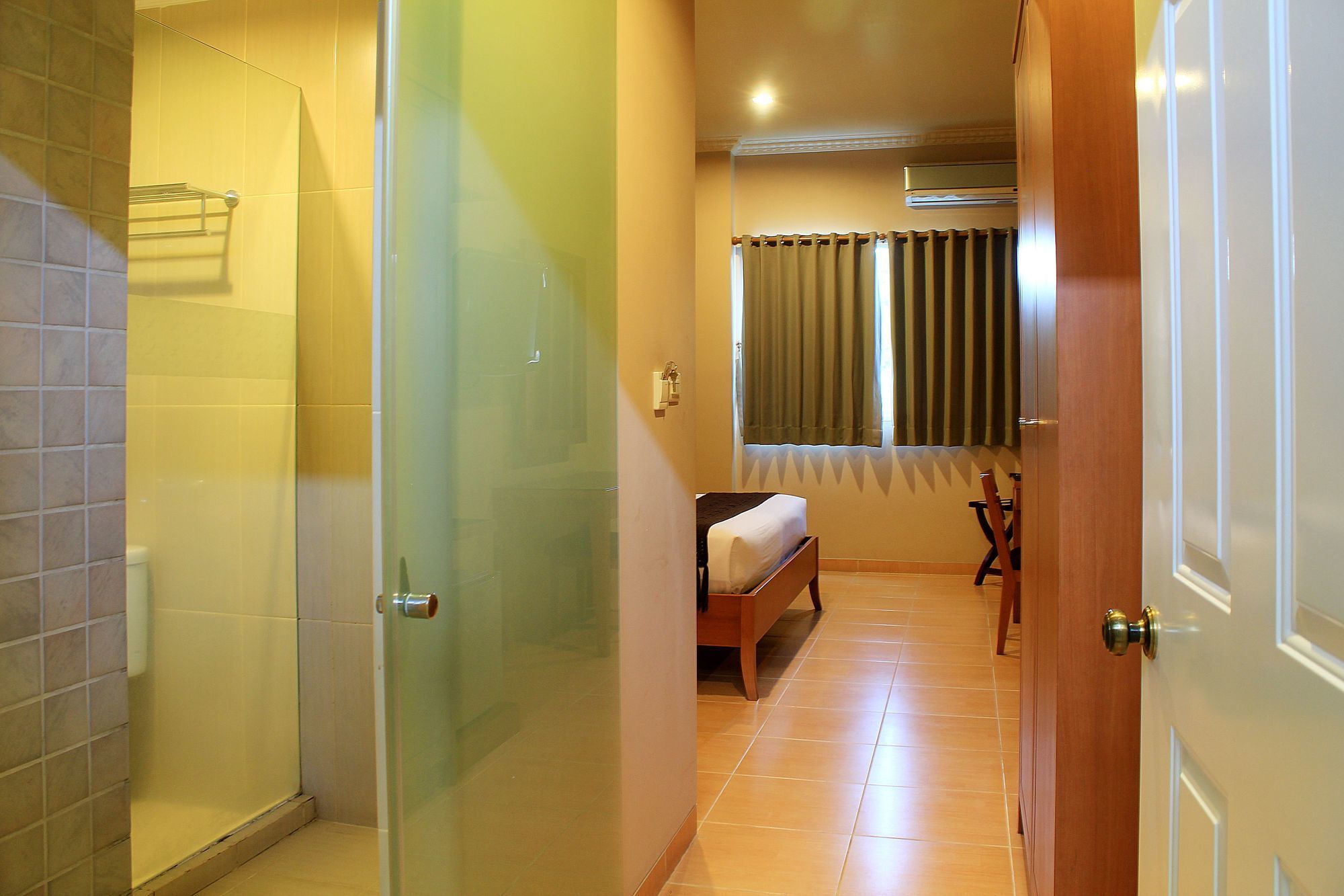 Zen Rooms Bukit Tunggul Bandung Eksteriør billede