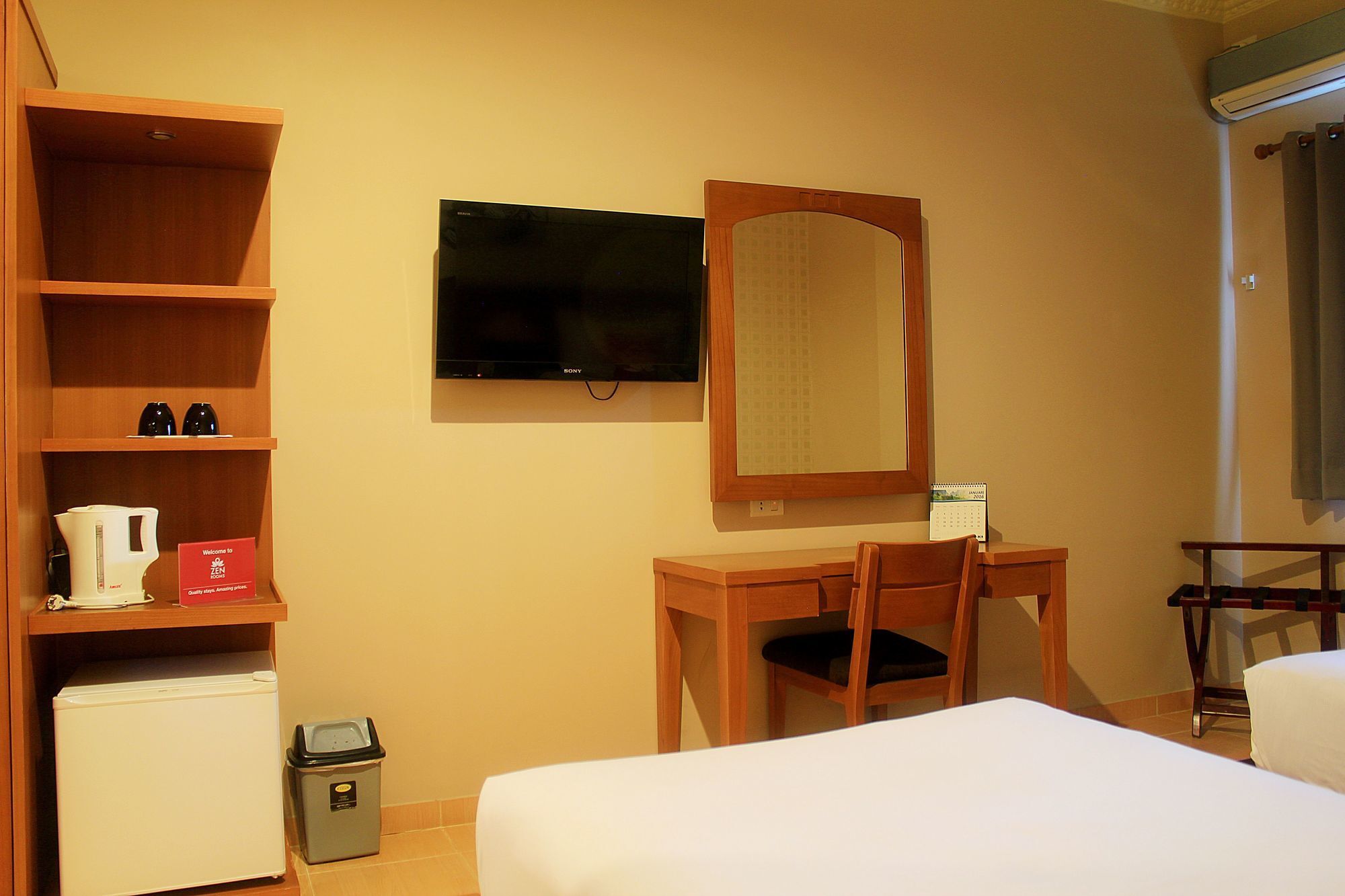 Zen Rooms Bukit Tunggul Bandung Eksteriør billede