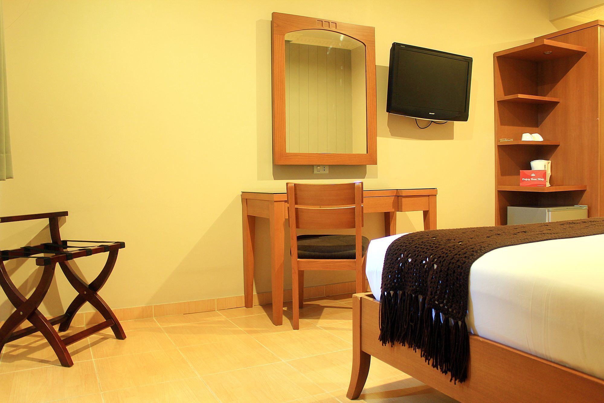 Zen Rooms Bukit Tunggul Bandung Eksteriør billede