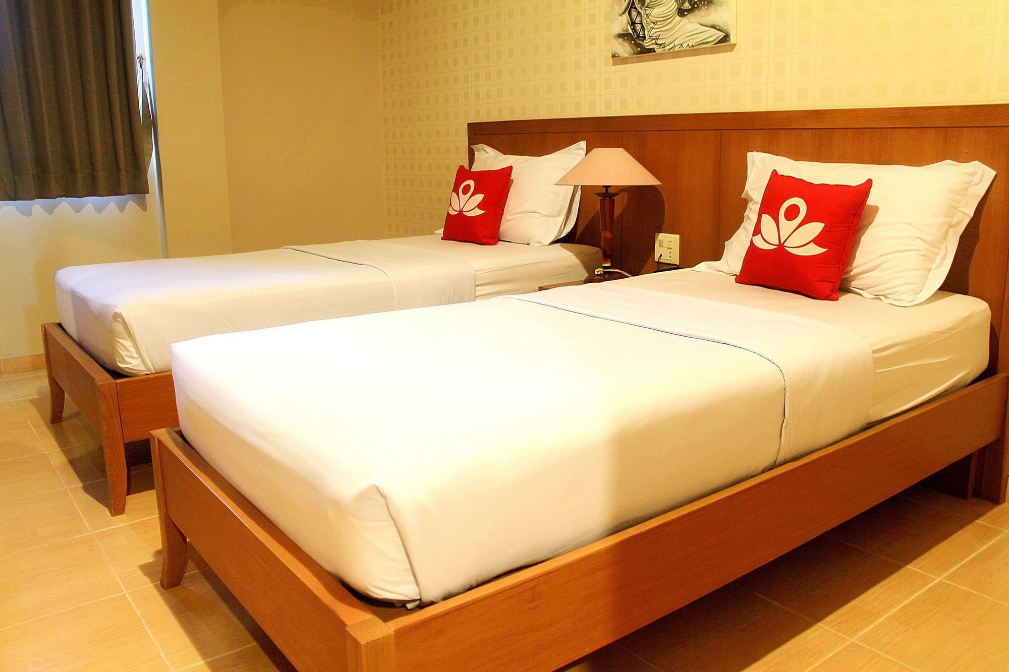 Zen Rooms Bukit Tunggul Bandung Eksteriør billede